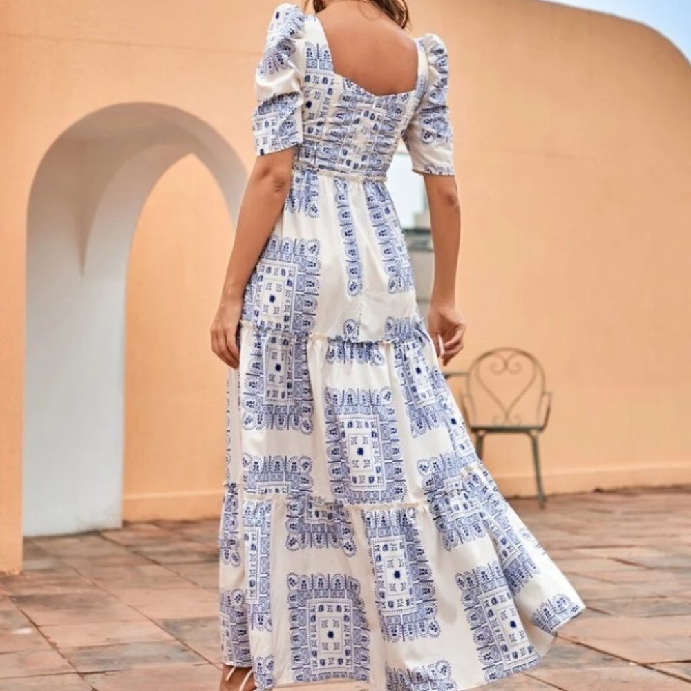 Square Neckline Maxi Dress - Picture 4 of 9